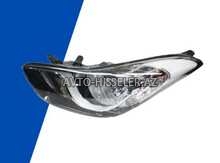 Hyundai Elantra 2011 farası